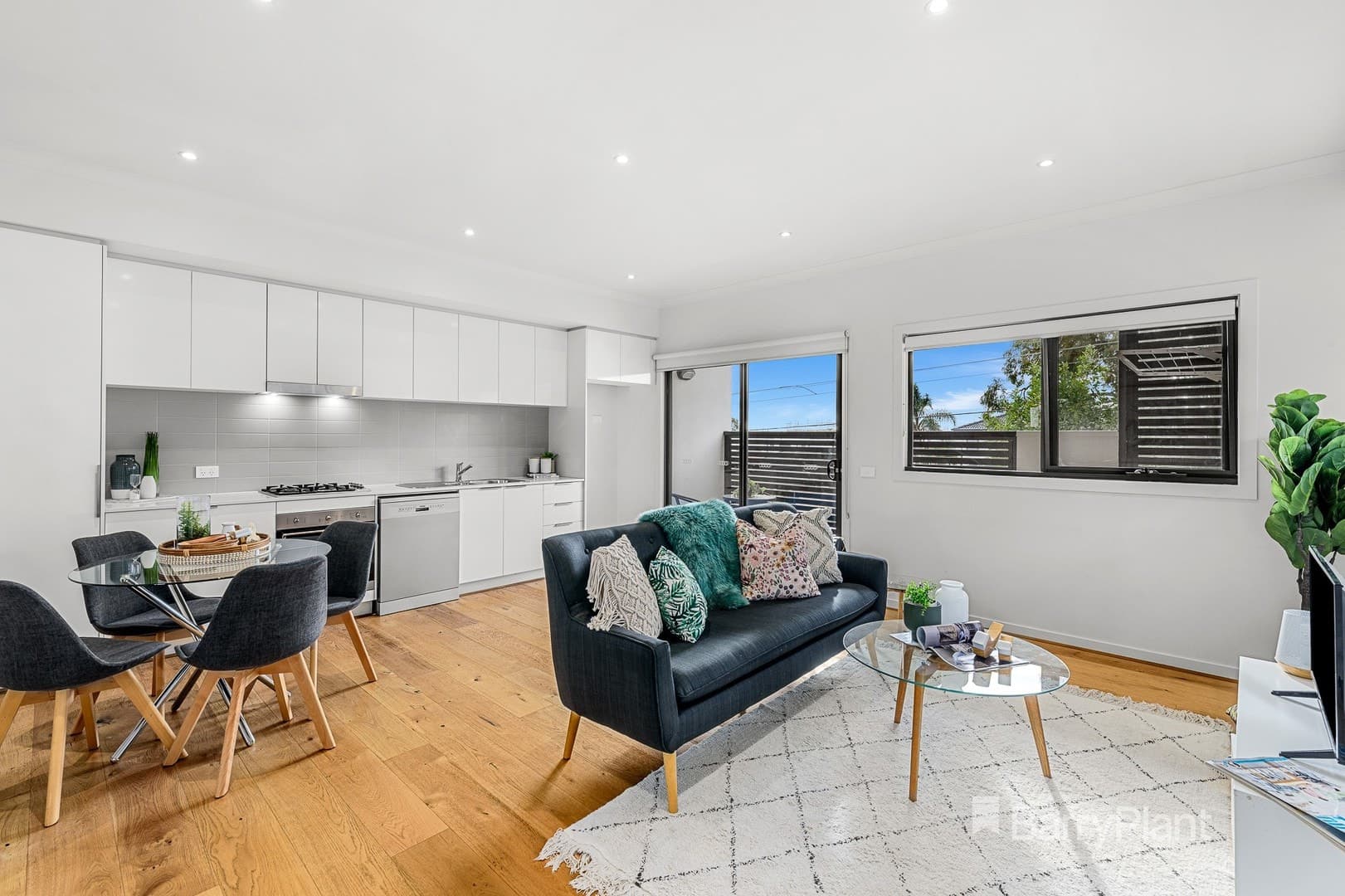 9A Lidgate AvenueRowville, VIC 3178  - Leased, Rowville - Thumbnail 2