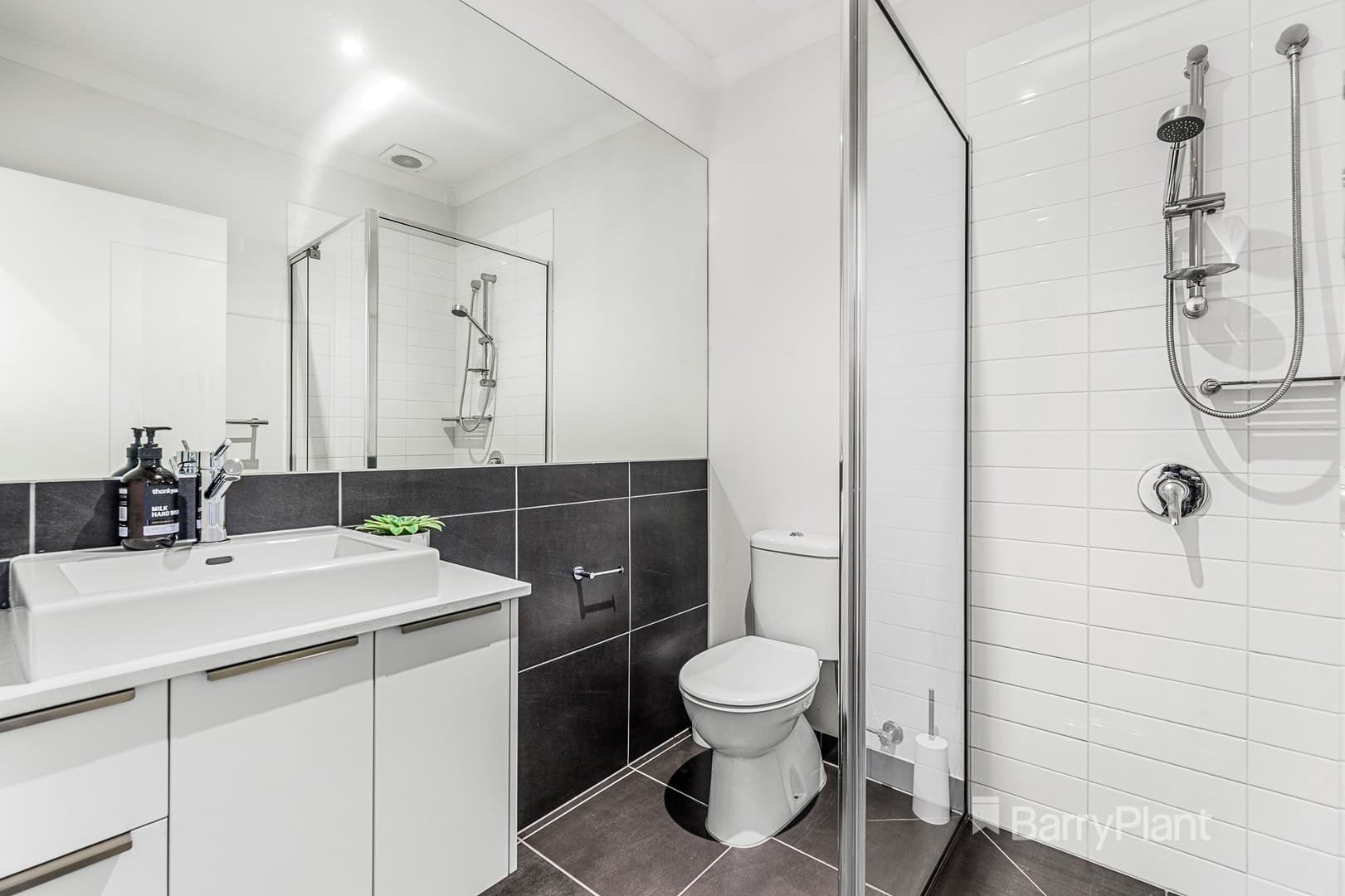 9A Lidgate AvenueRowville, VIC 3178  - Leased, Rowville - Thumbnail 8