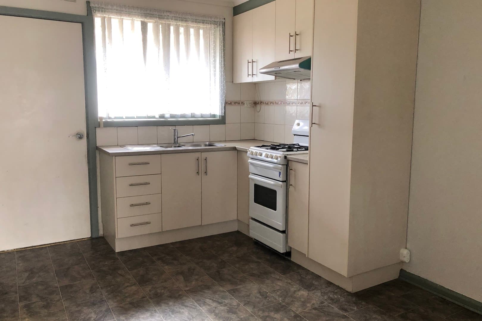7/131 High StreetThomastown, VIC 3074  - Leased, Thomastown - Thumbnail 2