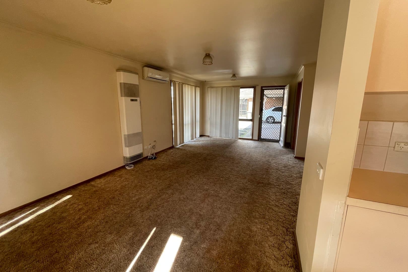 1/1-3 Wallowa CrescentNarre Warren, VIC 3805  - Leased, Narre Warren - Thumbnail 3