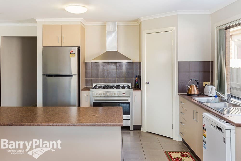 4 Summerhill StreetTarneit, VIC 3029  - Leased, Tarneit - Thumbnail 3