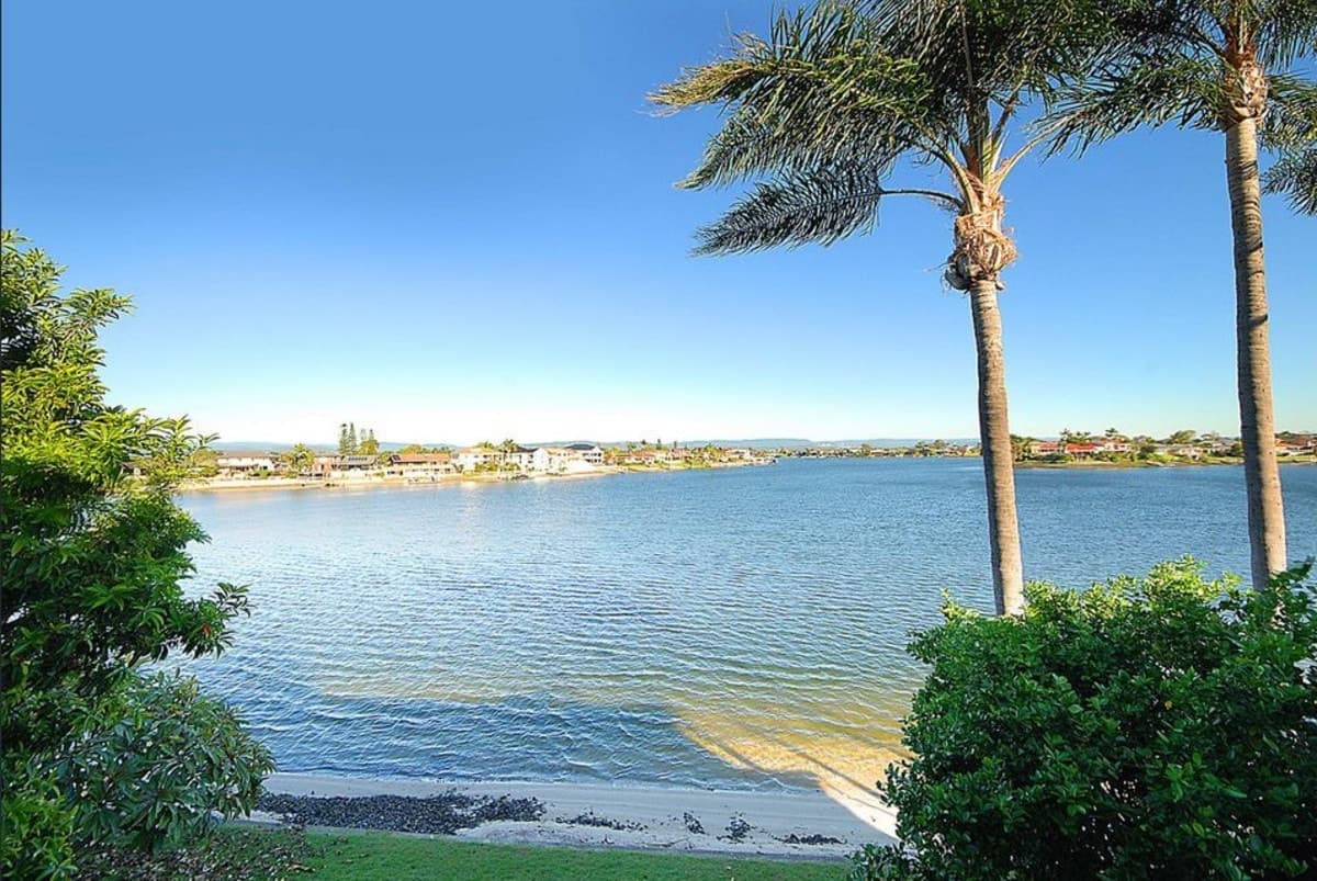 11/45 Duet Drive, Mermaid Waters, Mermaid Waters - Image 1