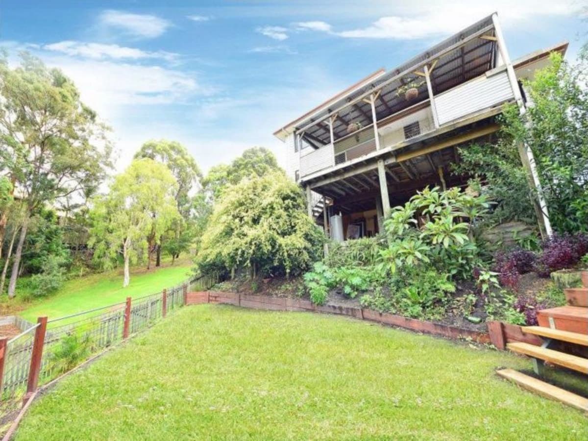 22 Jarrahdale Drive, ELANORA, Elanora - Thumbnail 3