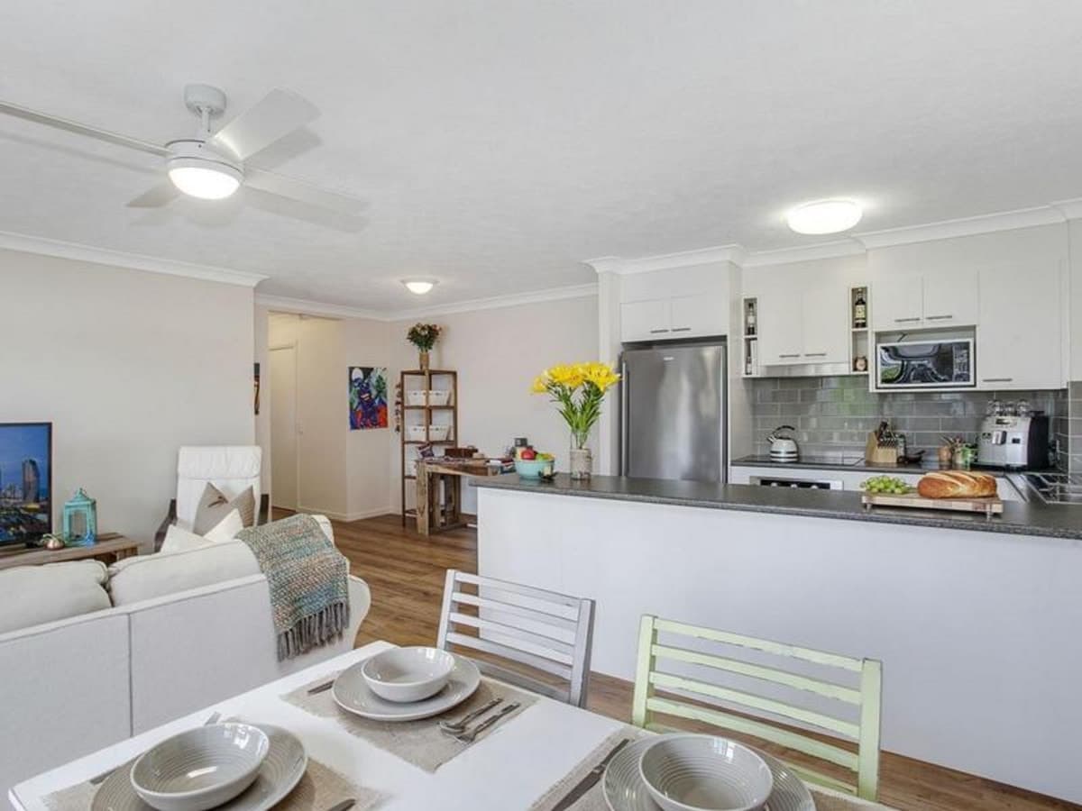 2/5 Mountainview Avenue, MIAMI, Miami - Thumbnail 2