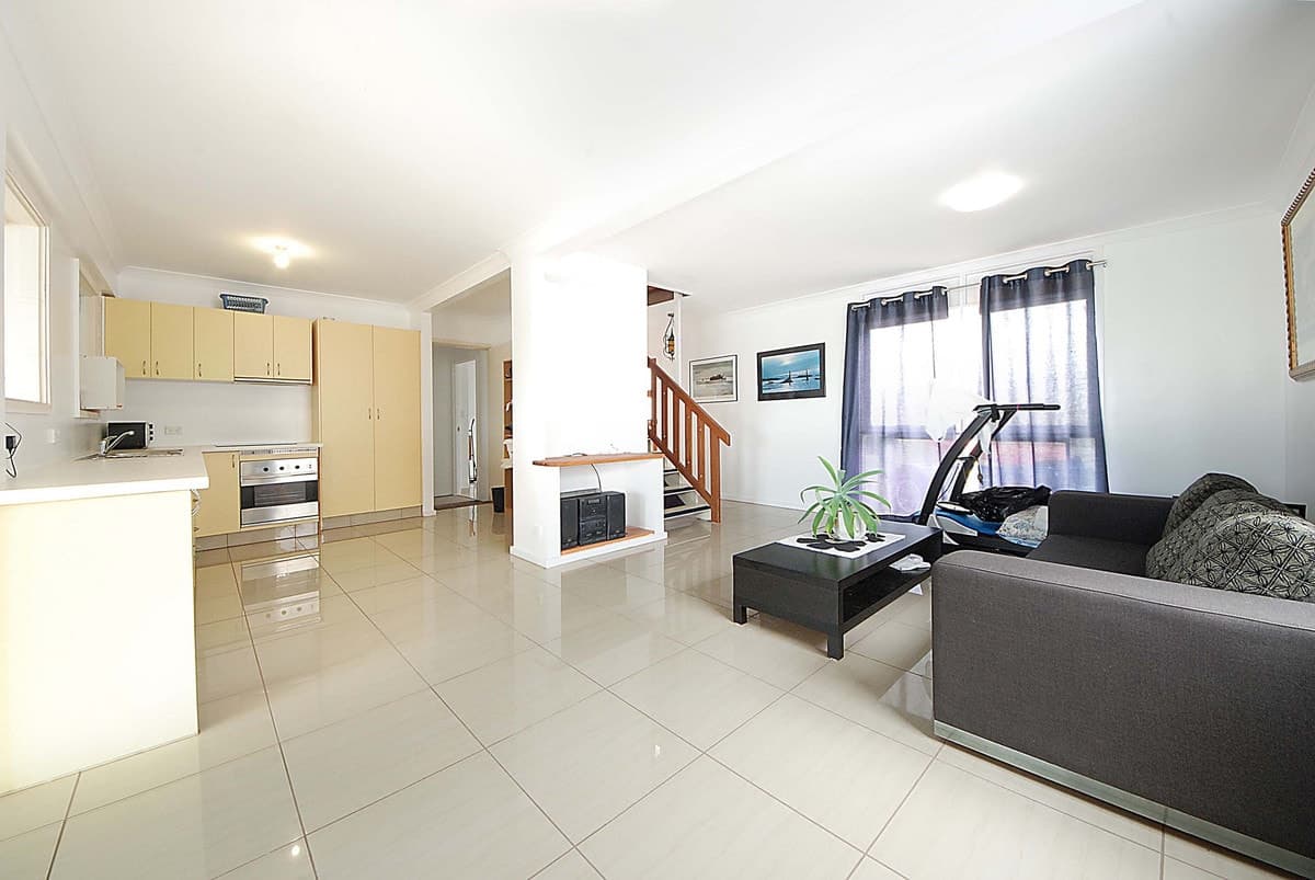 14 Crest View Key, Broadbeach Waters, Broadbeach Waters - Thumbnail 5