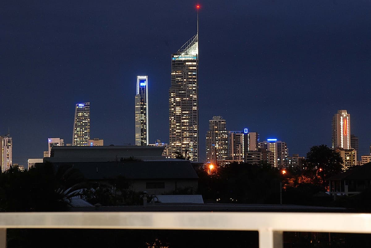 14 Crest View Key, Broadbeach Waters, Broadbeach Waters - Thumbnail 8