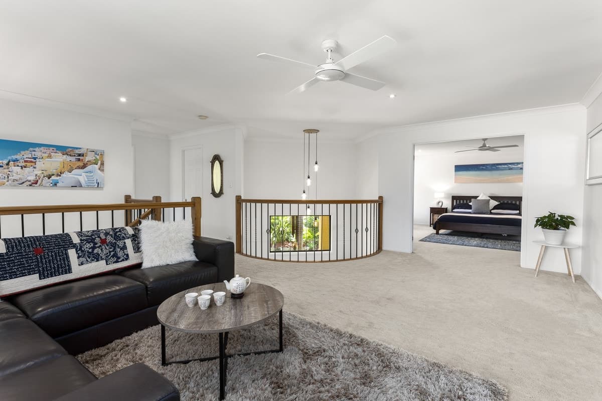 33 Sea Eagle Drive, Burleigh Waters, Burleigh Waters - Thumbnail 3