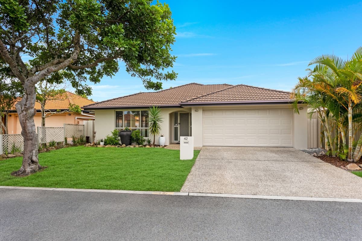 42 Gardendale Crescent, Burleigh Waters, Burleigh Waters - Image 1