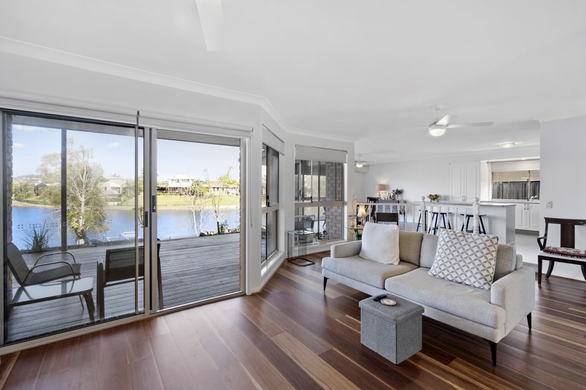 90 Honeyeater Drive, Burleigh Waters, Burleigh Waters - Thumbnail 3