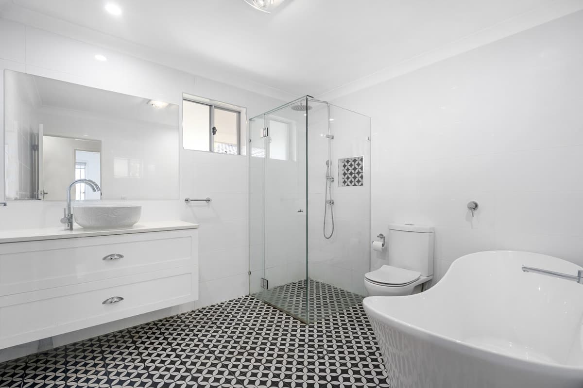 47 Mountain View Avenue, MIAMI, Miami - Thumbnail 3