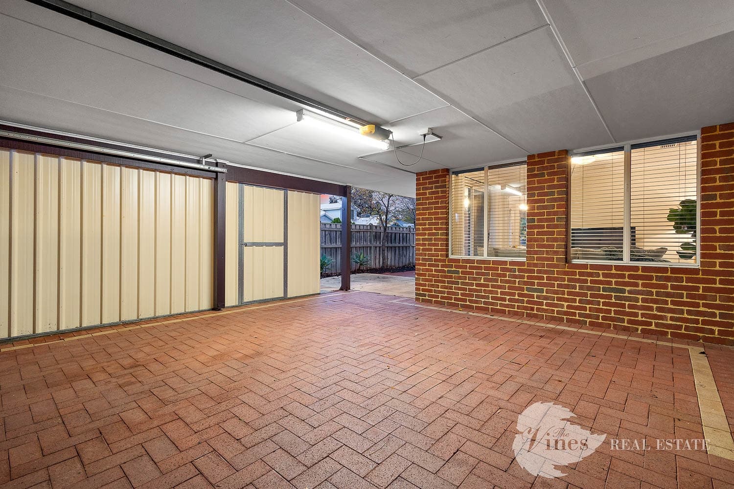 11 Welara Circle, Henley Brook - Image 1
