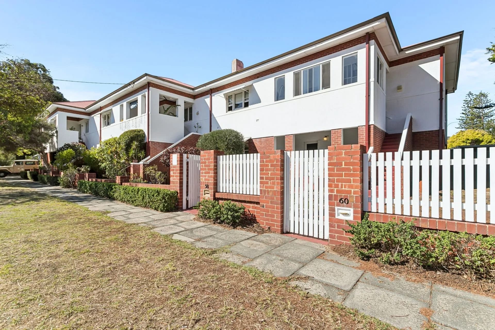 58 Kinninmont Avenue, Nedlands - Thumbnail 3