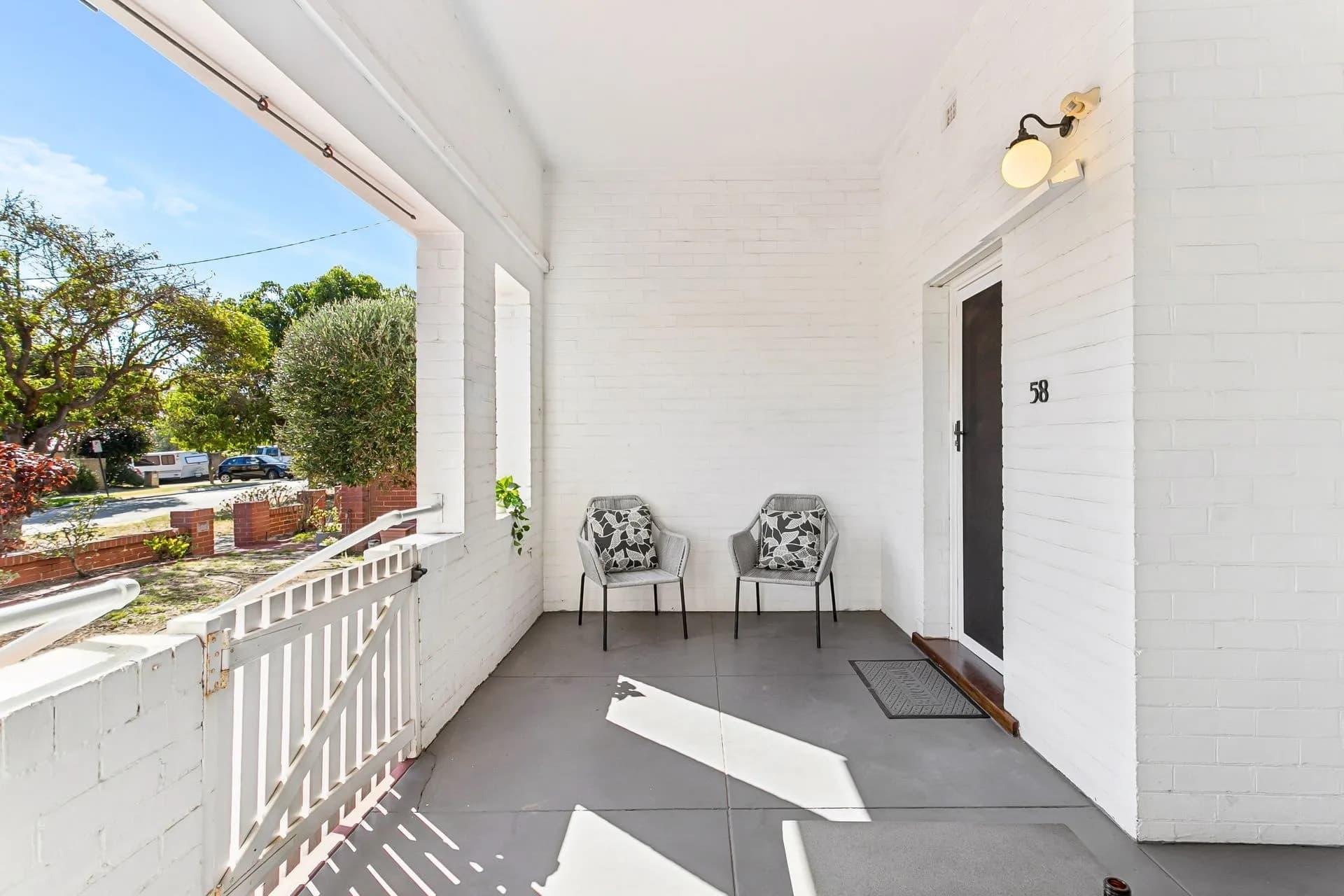 58 Kinninmont Avenue, Nedlands - Thumbnail 4