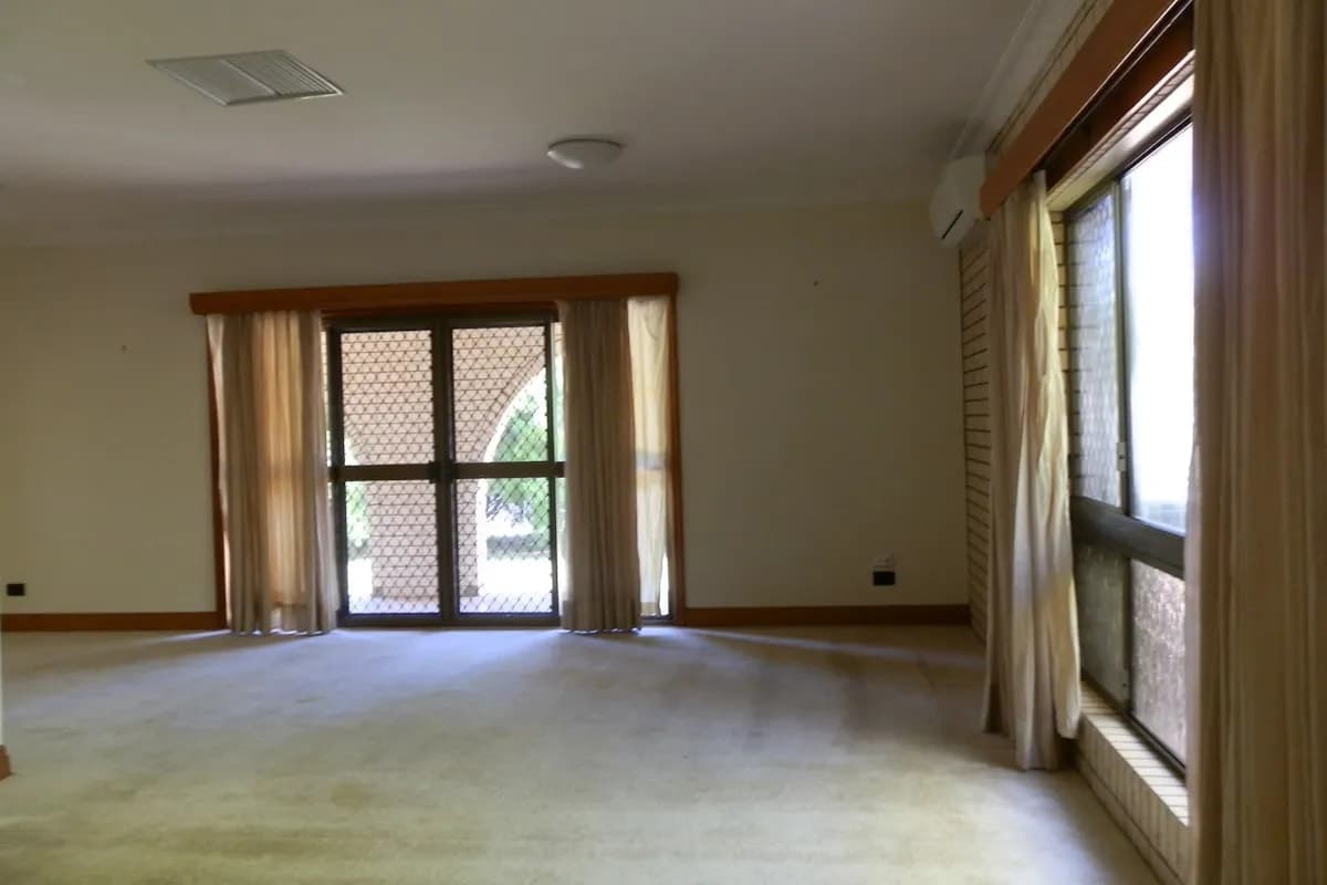 14 Theresa Street, Emerald, QLD, 4720, Emerald - Thumbnail 4