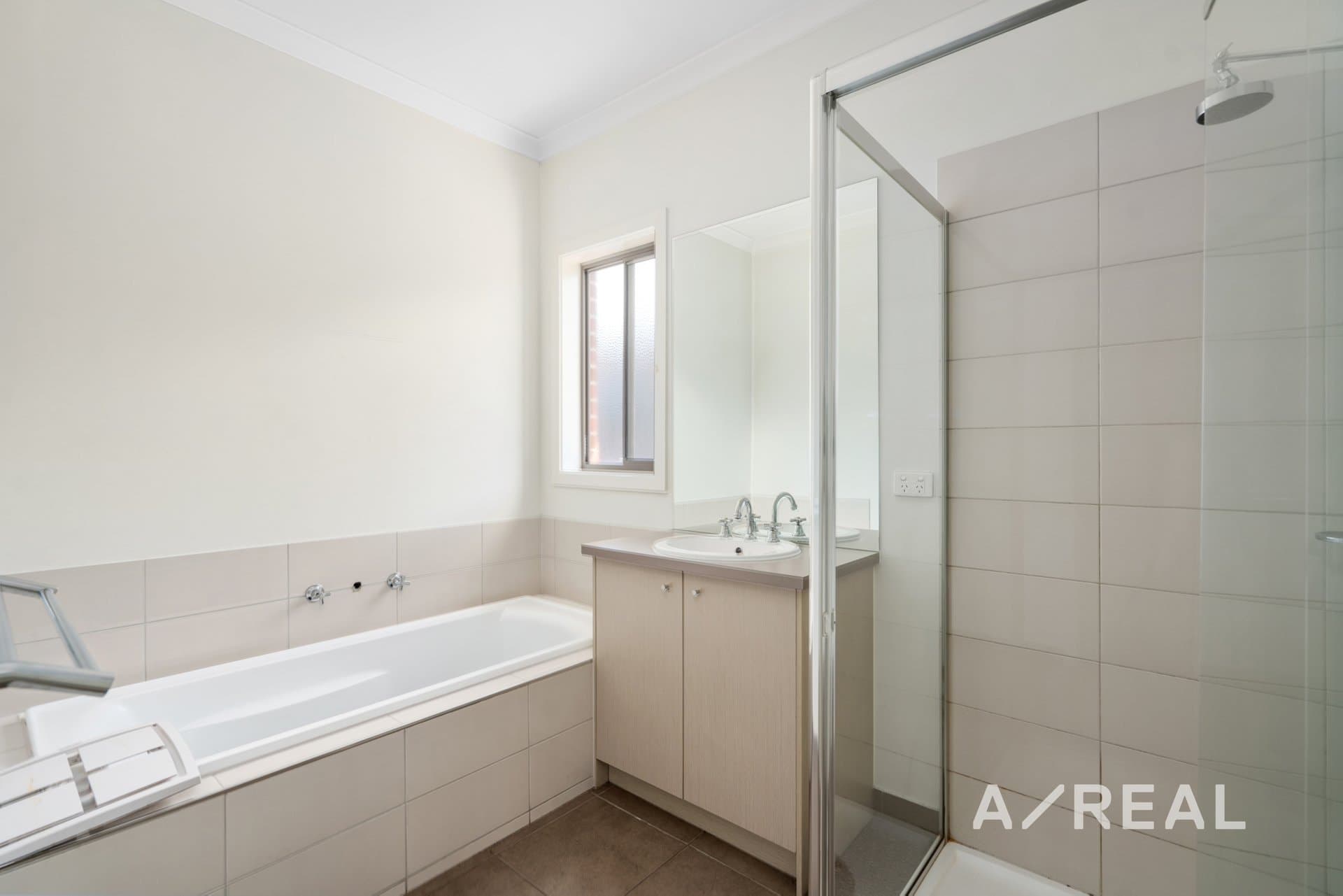 72 Wattletree Street, Craigieburn VIC 3064, Craigieburn - Thumbnail 7