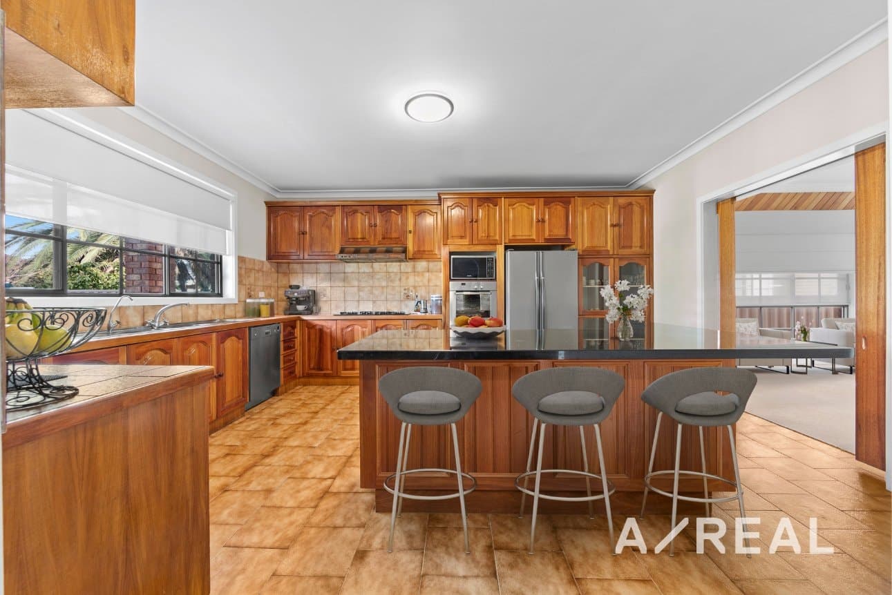 13 Wellington Crescent, Lalor VIC 3075, Lalor - Thumbnail 3