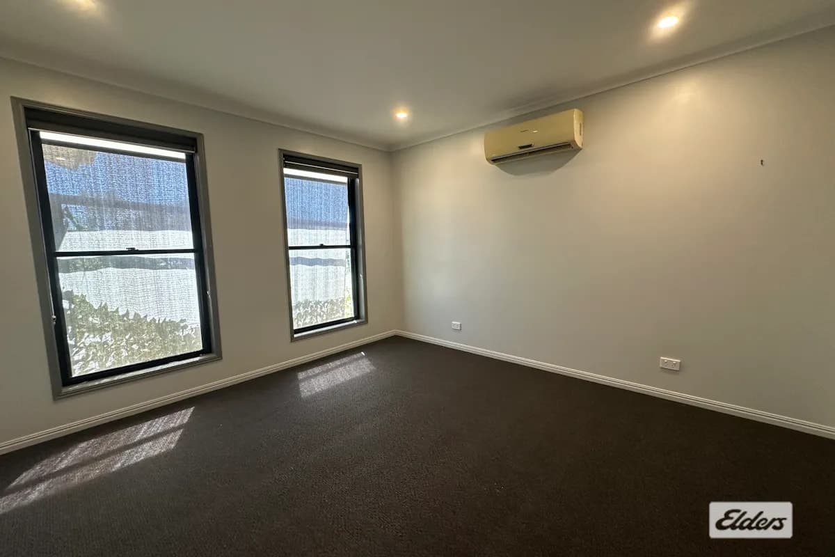 8 Mount Macarthur Boulevard, Capella, QLD, 4723, Capella - Thumbnail 4