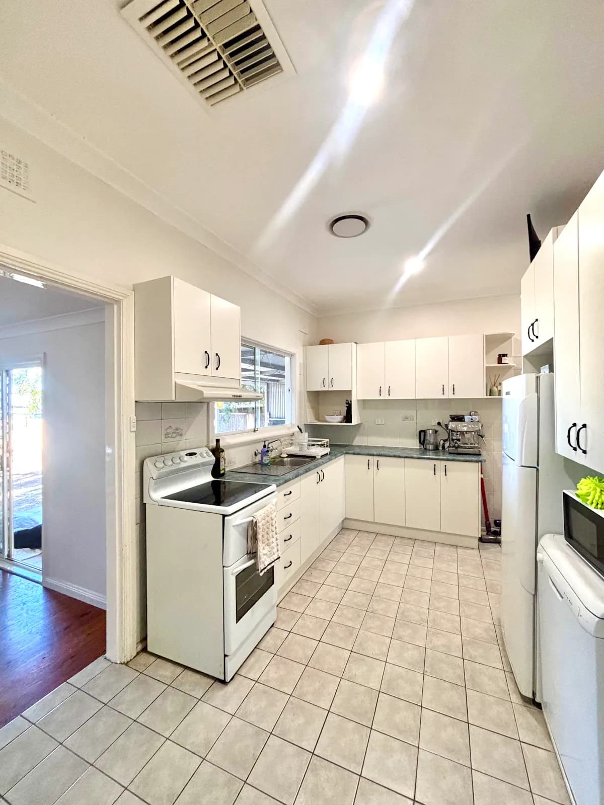 5 Croydon Avenue, Tamworth, NSW, 2340, Tamworth - Thumbnail 5