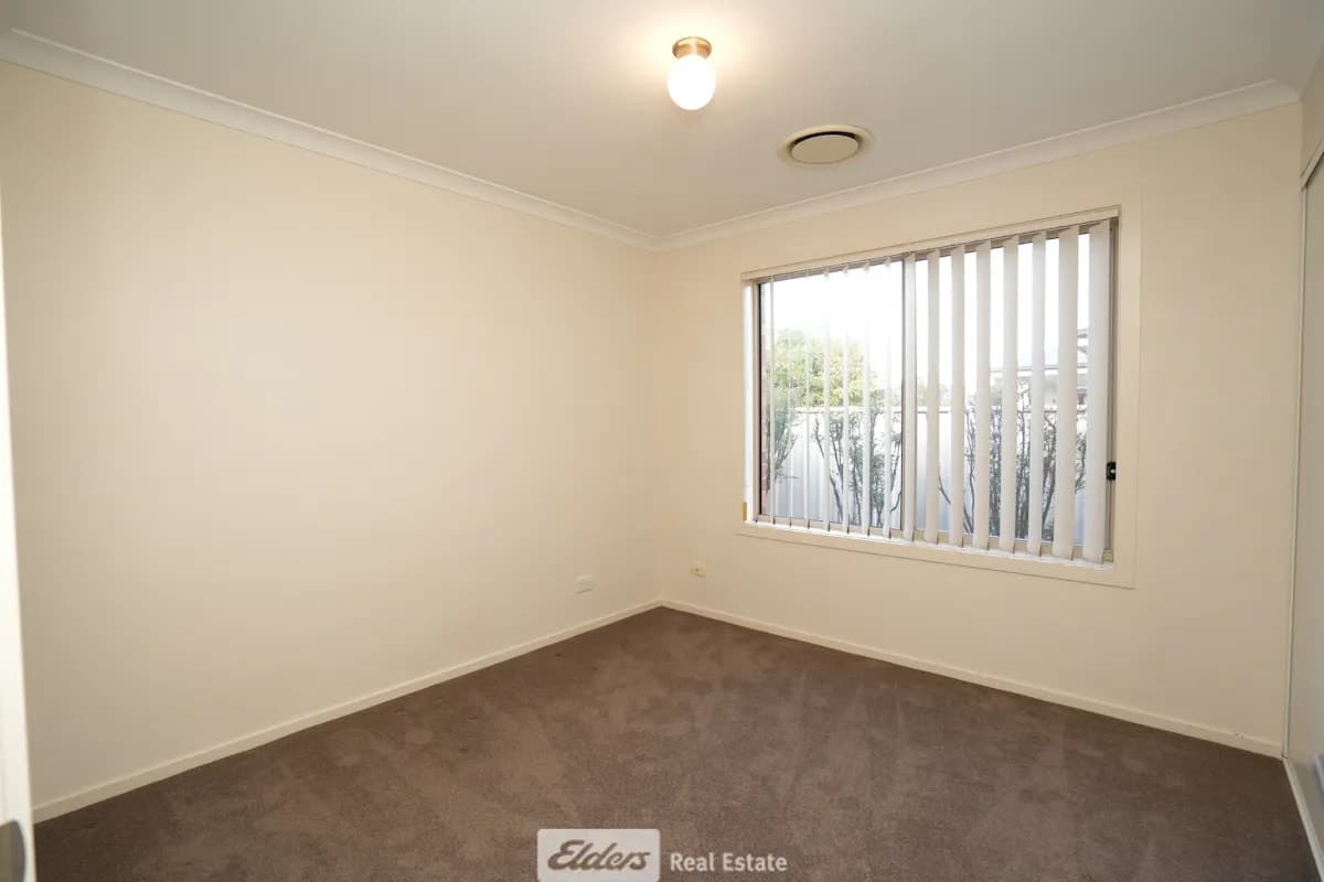 8A Salvanza Crescent, Griffith, NSW, 2680, Griffith - Thumbnail 8