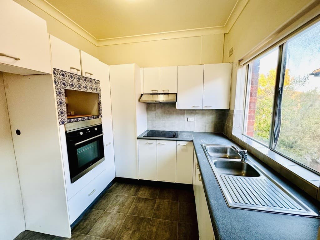 11/10-12 Queens Road, Brighton Le Sands - Thumbnail 2