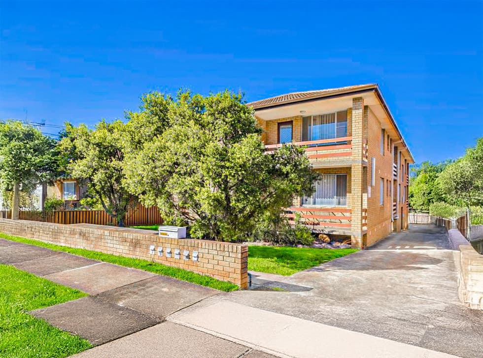 1/72 Phillip Street, Roselands - Image 1