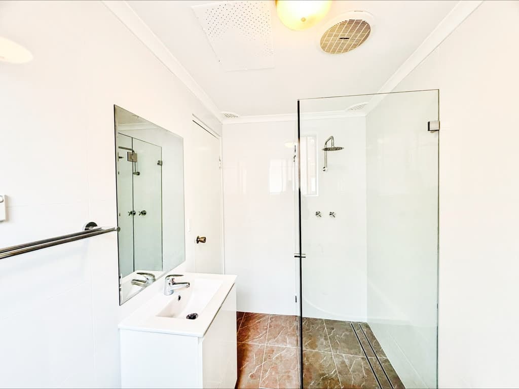 1/72 Phillip Street, Roselands - Thumbnail 3