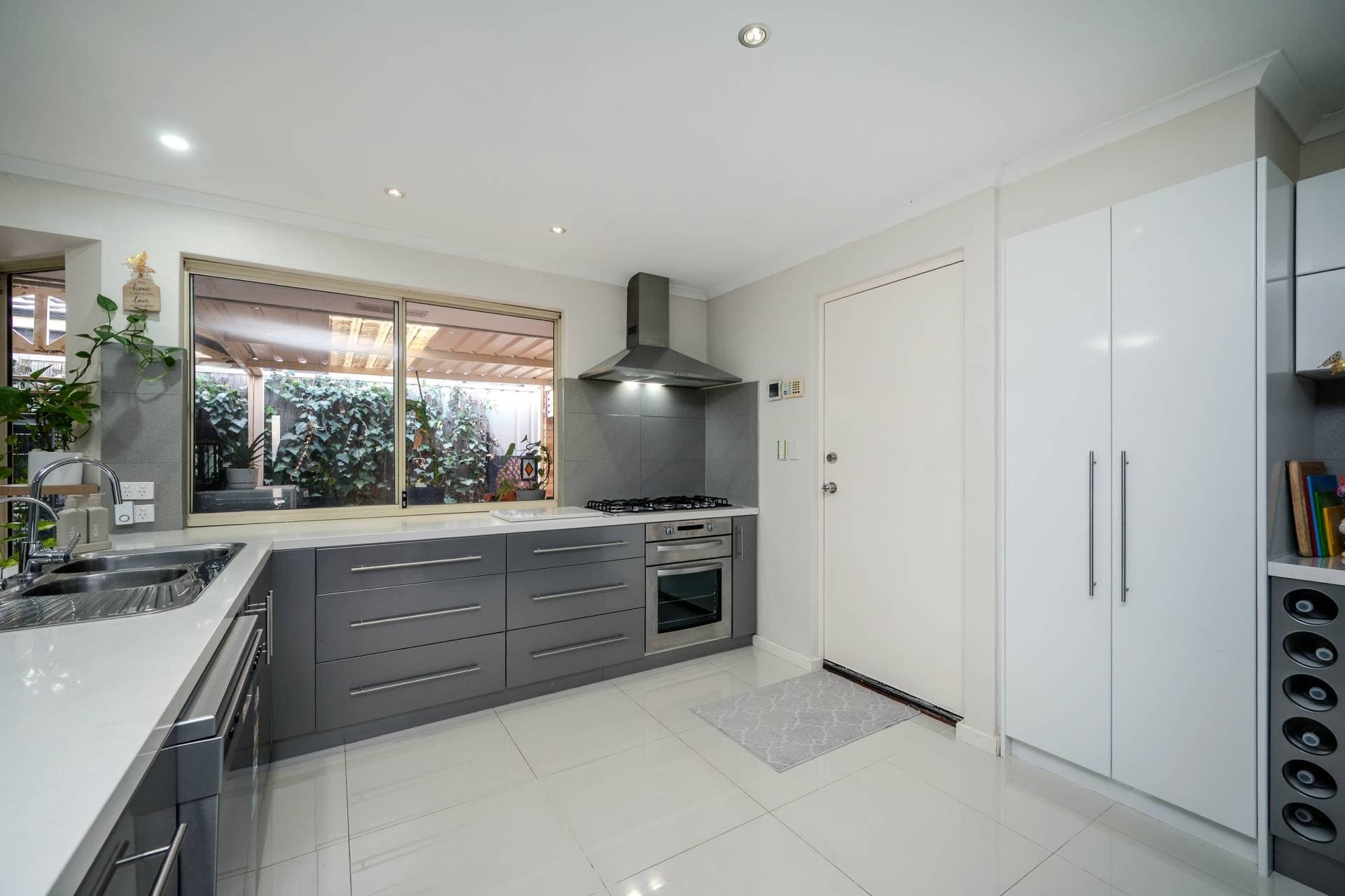 15 Mutiny Terrace, Quinns Rocks - Thumbnail 3