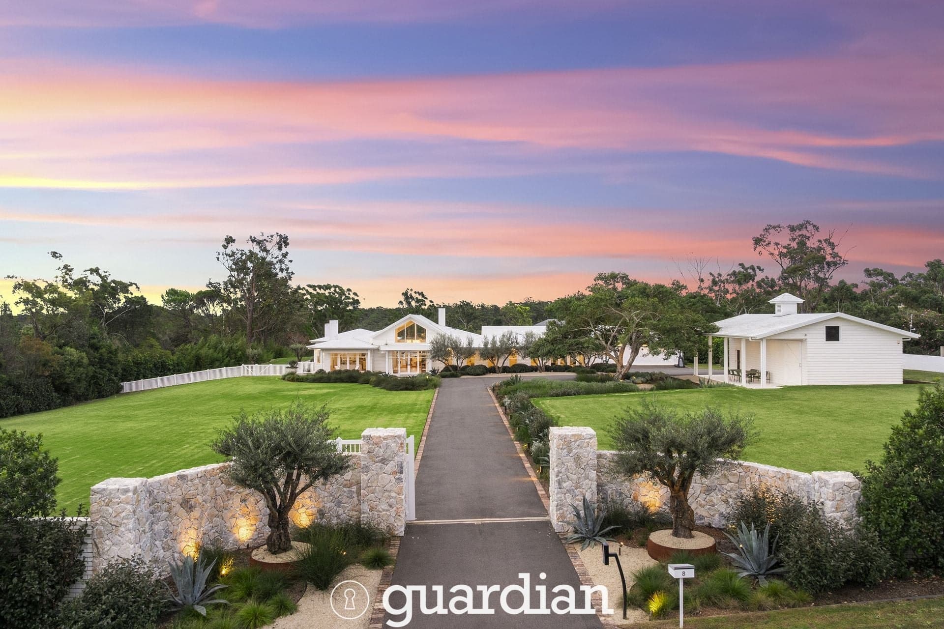 8 Edgecliff Road Glenhaven NSW, Glenhaven - Thumbnail 2
