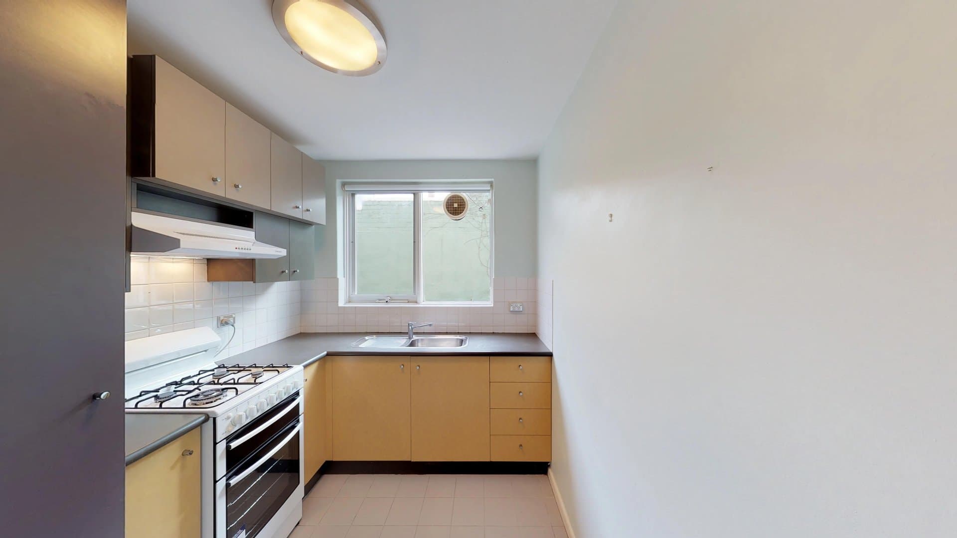 2/5 Rothwell Street, Ascot Vale, Ascot Vale - Thumbnail 3