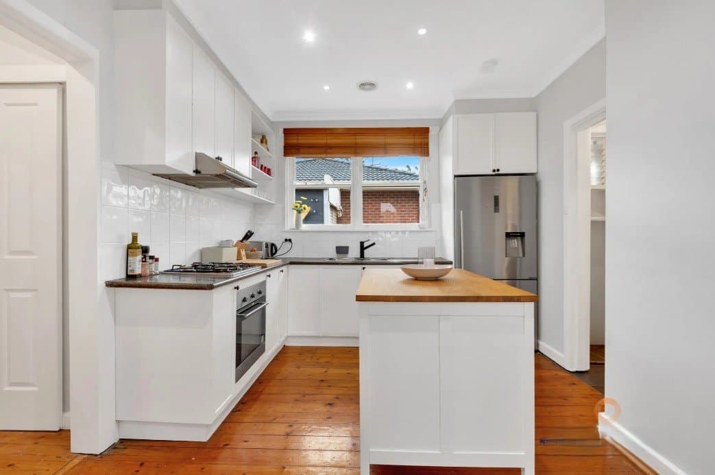 1/136 Outhwaite Road, Heidelberg West - Thumbnail 2