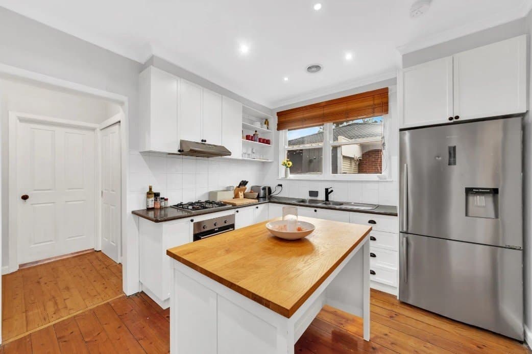 1/136 Outhwaite Road, Heidelberg West - Thumbnail 3