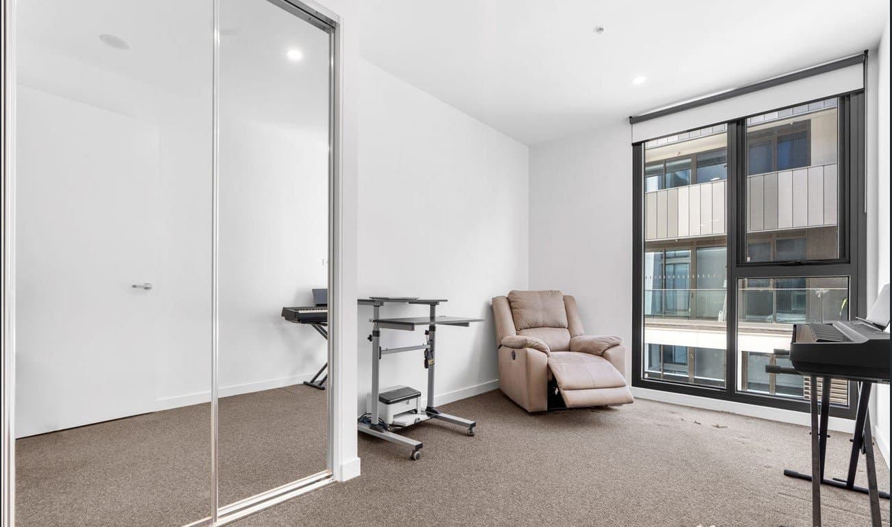 508/51 Thistlethwaite Street, South Melbourne - Thumbnail 7