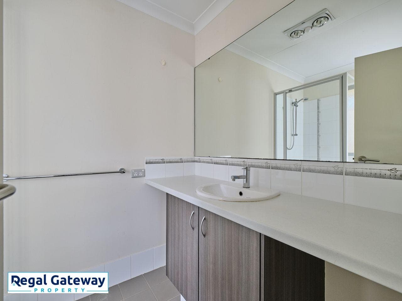 3 Barfield Road, Hammond Park - Thumbnail 5