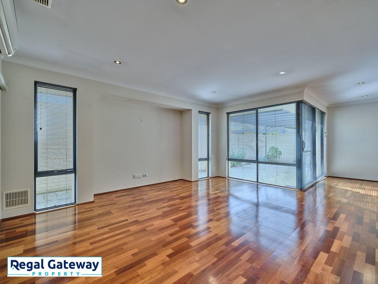 3 Barfield Road, Hammond Park - Thumbnail 6
