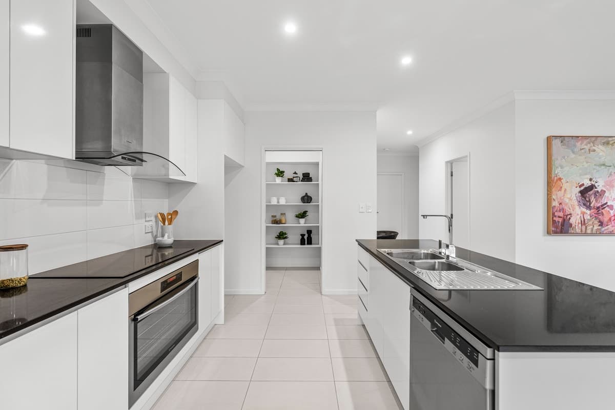 32 Kitchener Street, Wynnum - Thumbnail 5