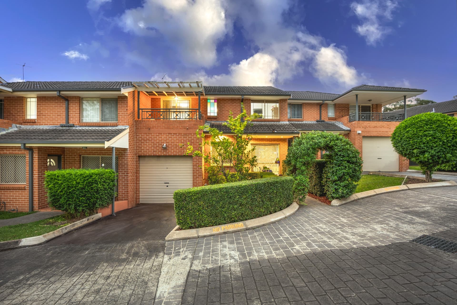 11/57 Bellevue Avenue, Georges Hall - Image 1
