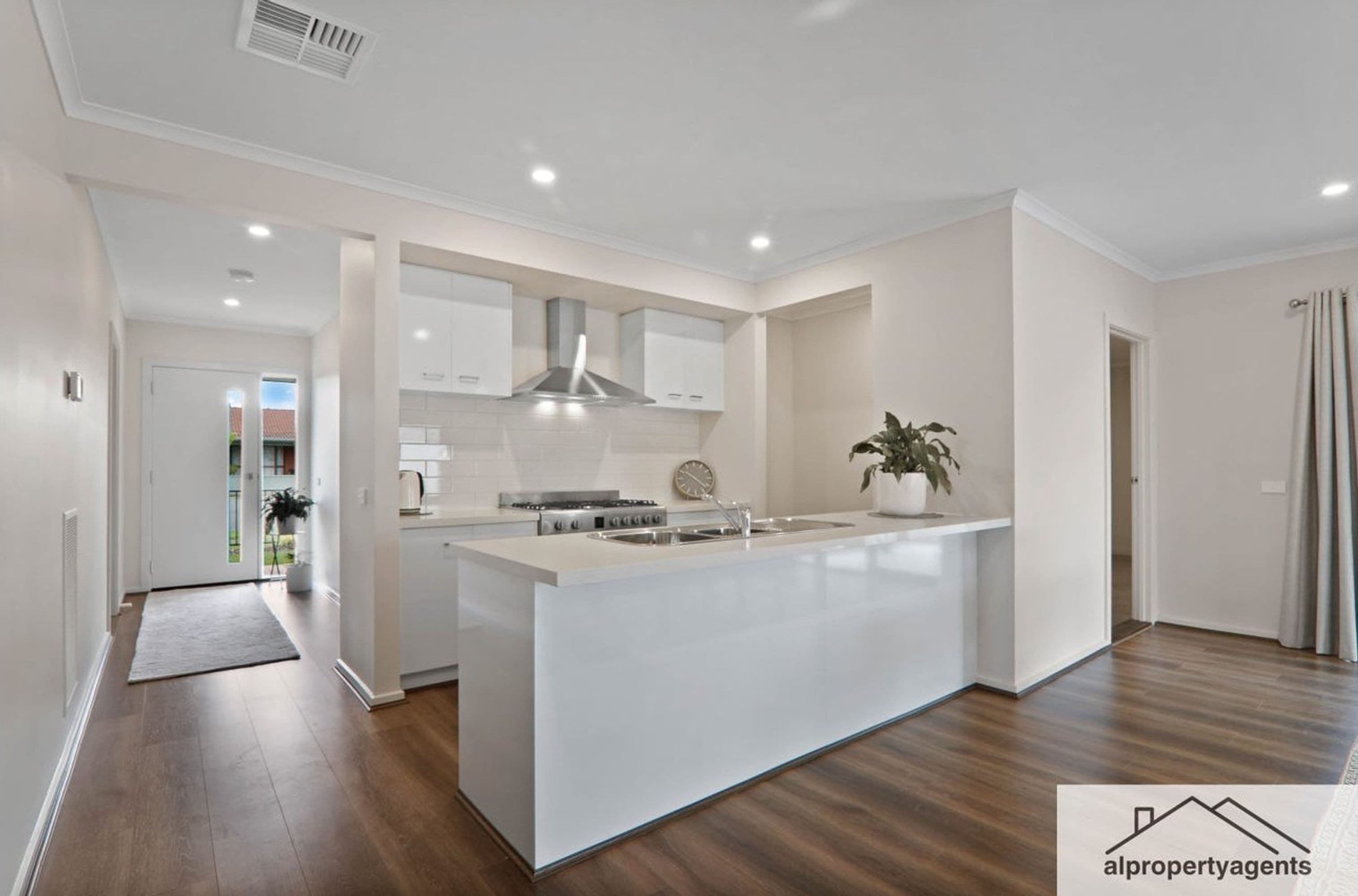 21 David Street, Horsham VIC 3400, Horsham - Thumbnail 2