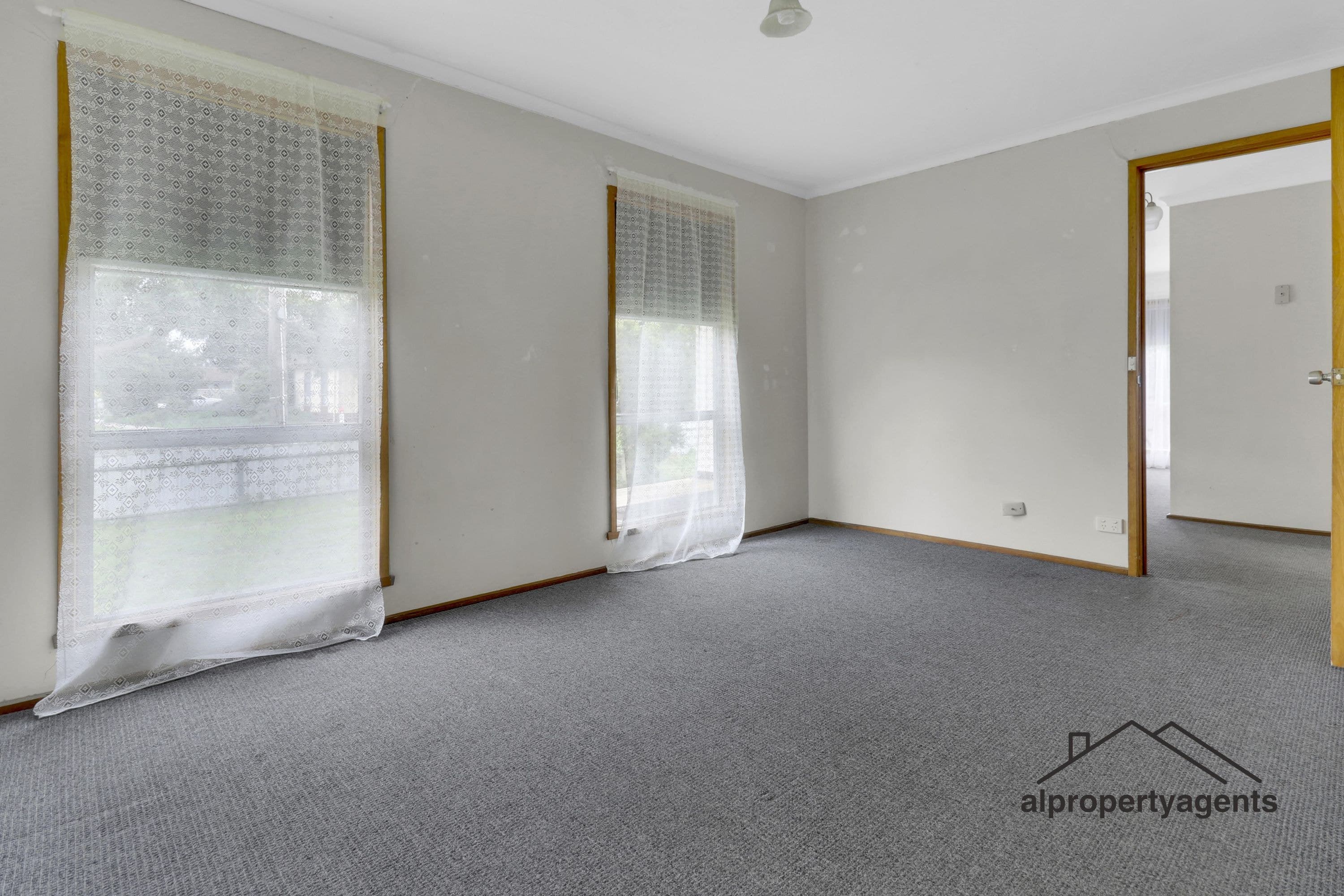 12 Shirley Street, Horsham VIC 3400, Horsham - Thumbnail 3