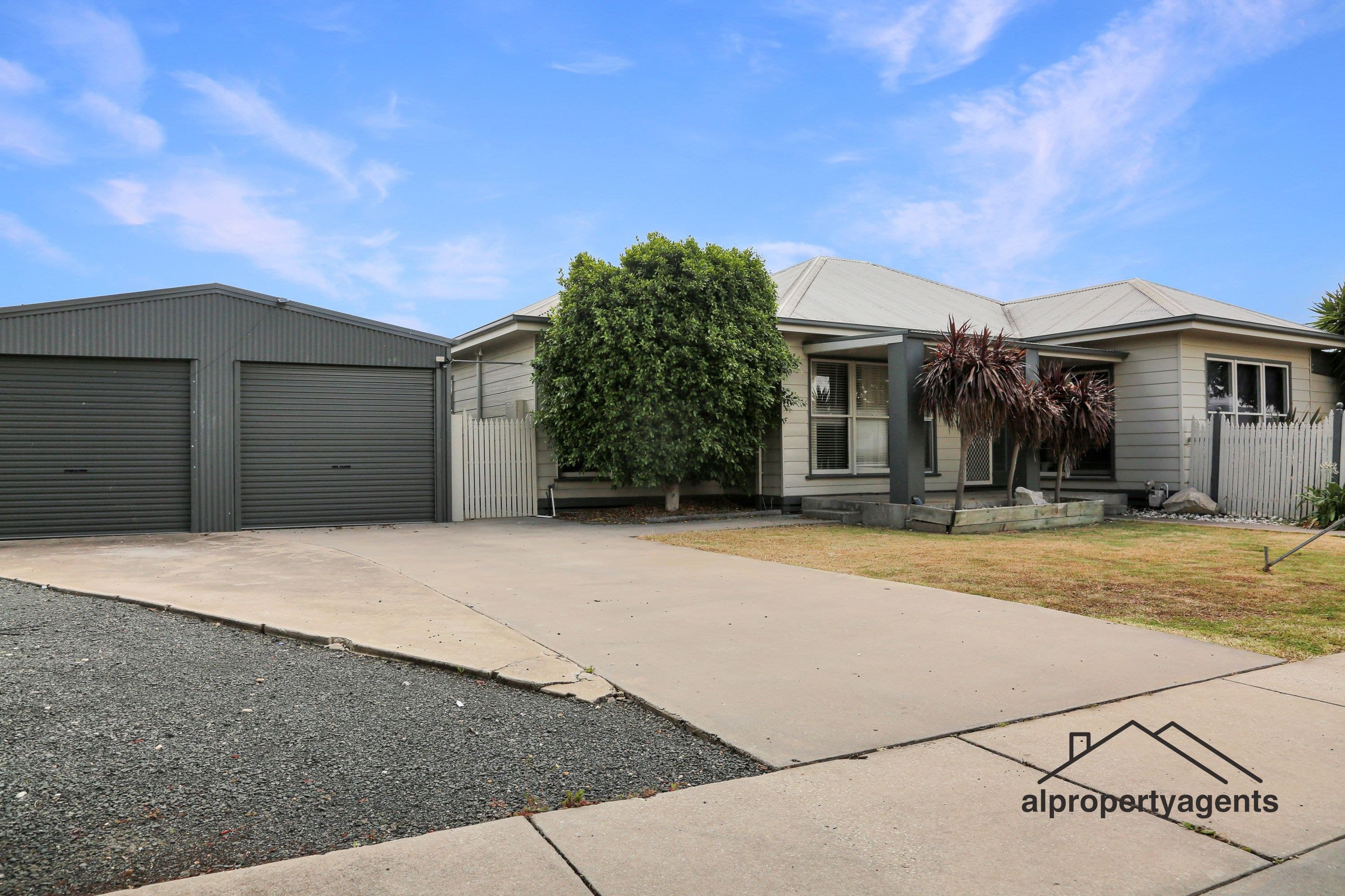 6 Guy Court, Horsham VIC 3400, Horsham - Image 1