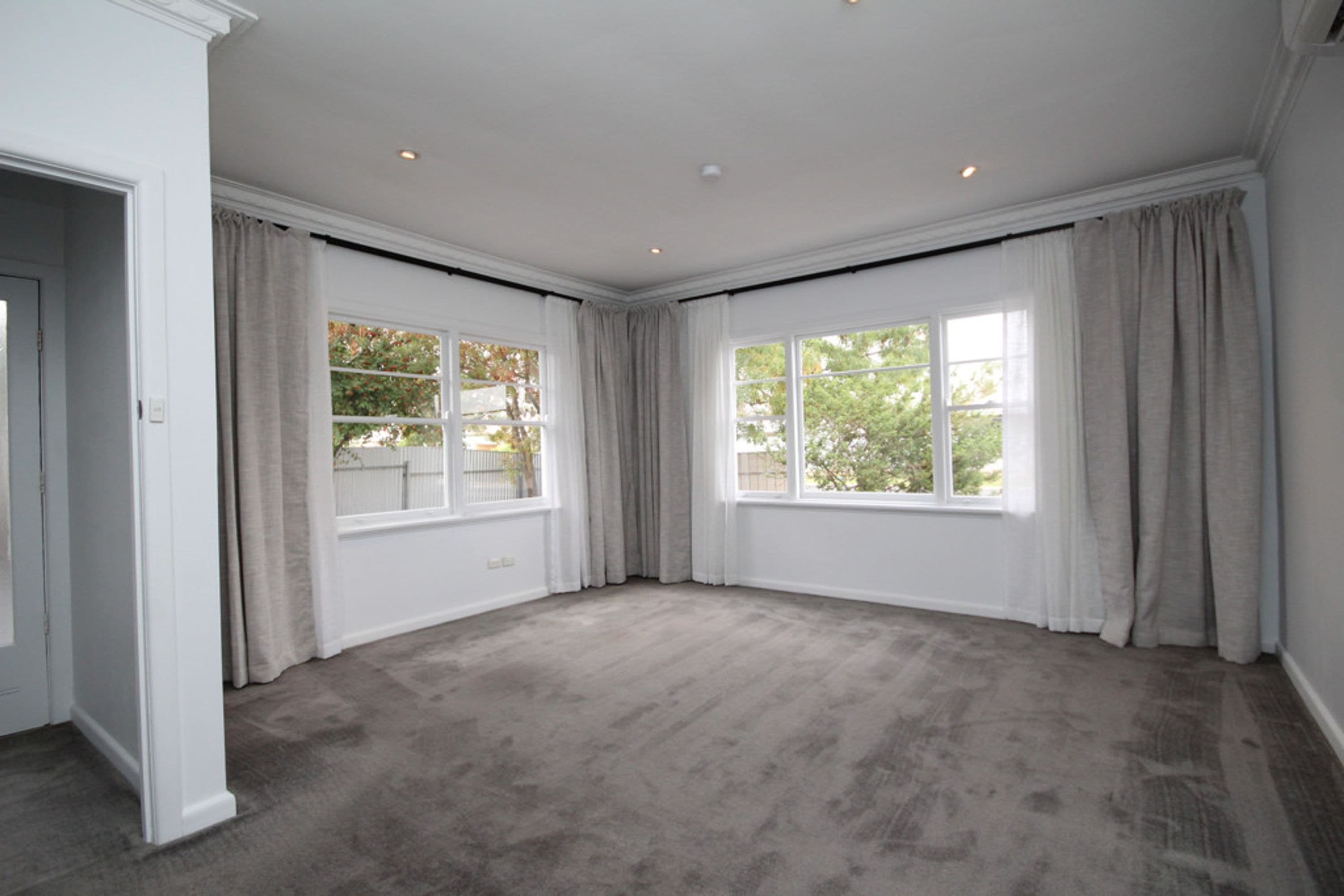 2 Robin Street, Horsham VIC 3400, Horsham - Thumbnail 2