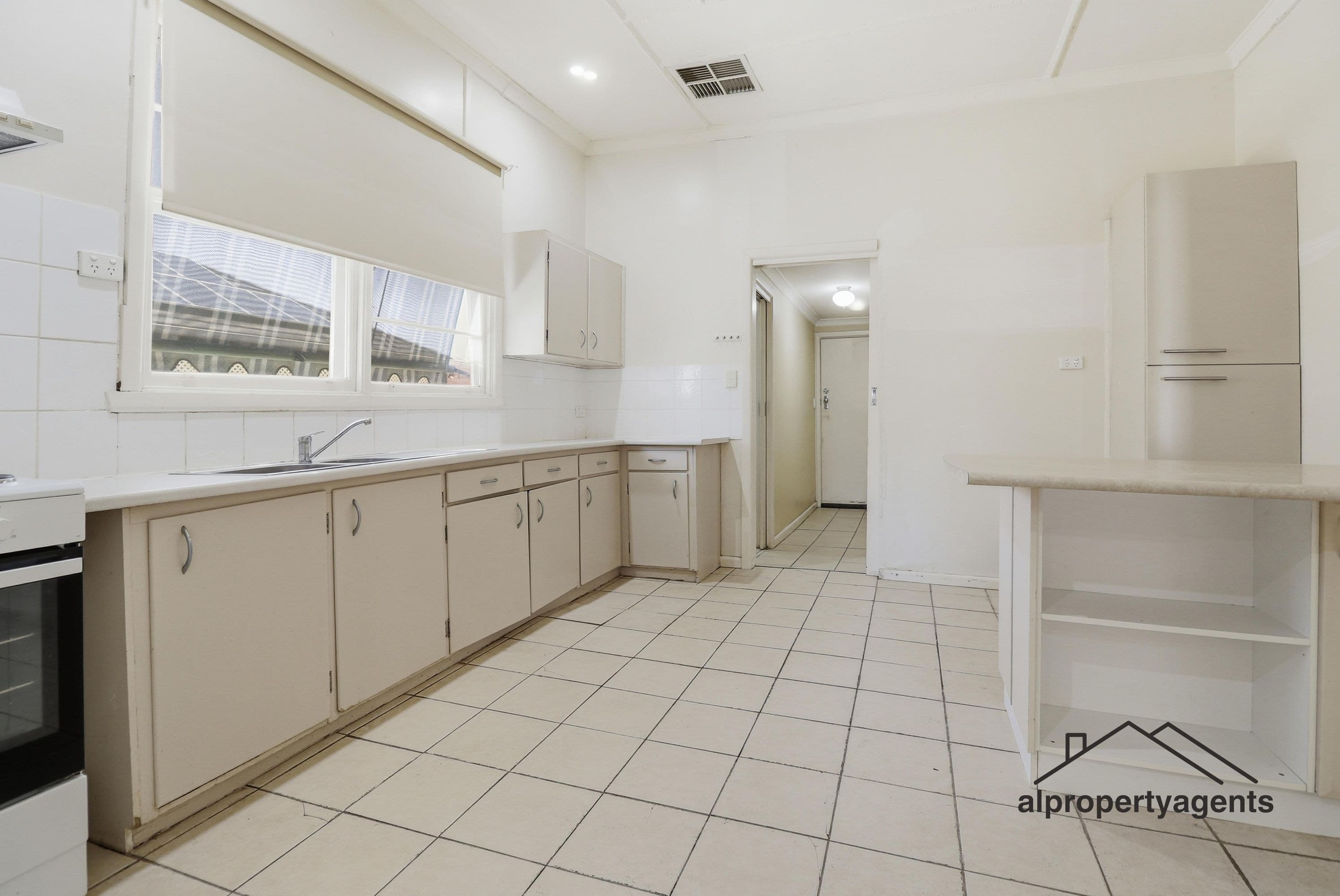 270 Baillie Street, Horsham VIC 3400, Horsham - Thumbnail 2