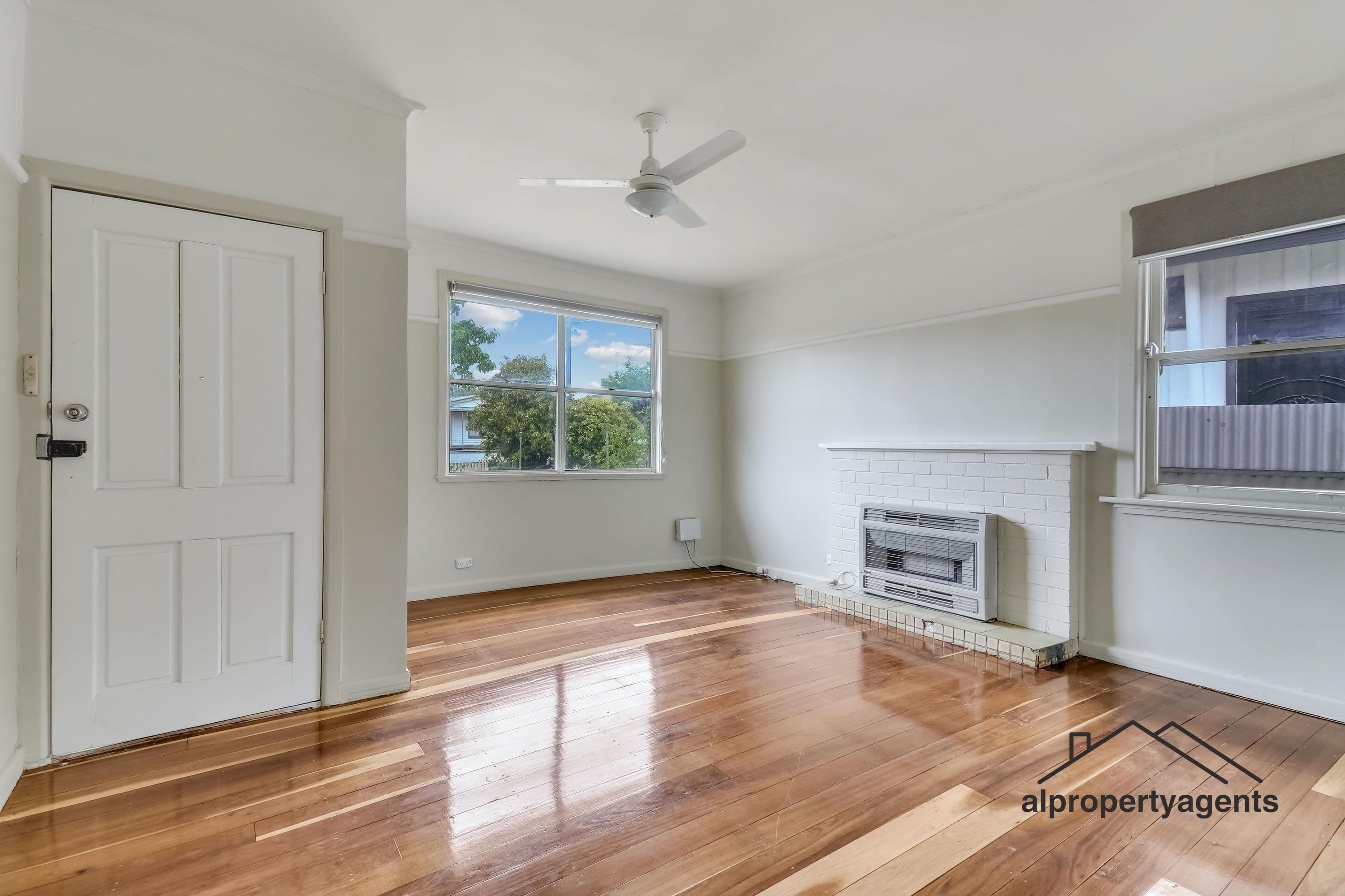 42 Elizabeth Street, Horsham VIC 3400, Horsham - Thumbnail 2