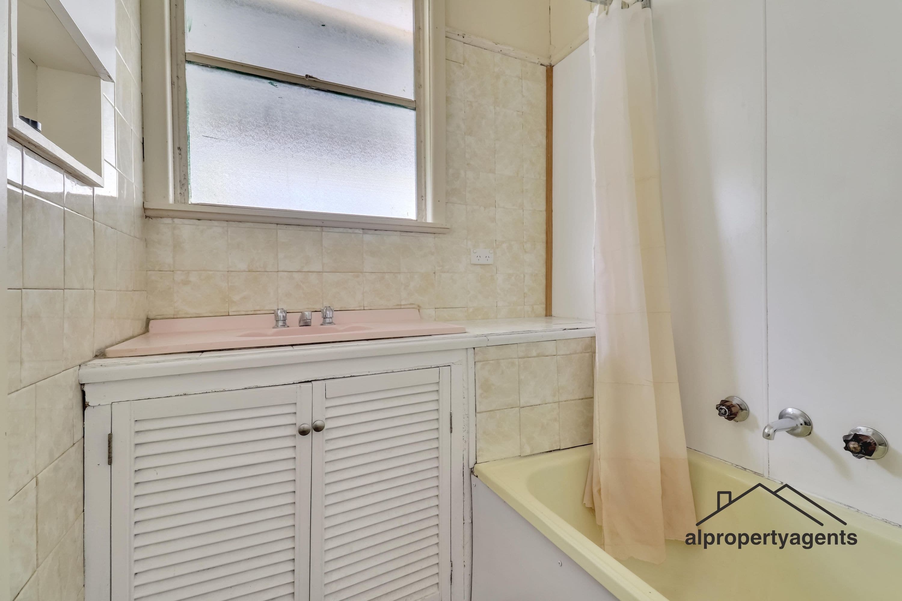42 Elizabeth Street, Horsham VIC 3400, Horsham - Thumbnail 7