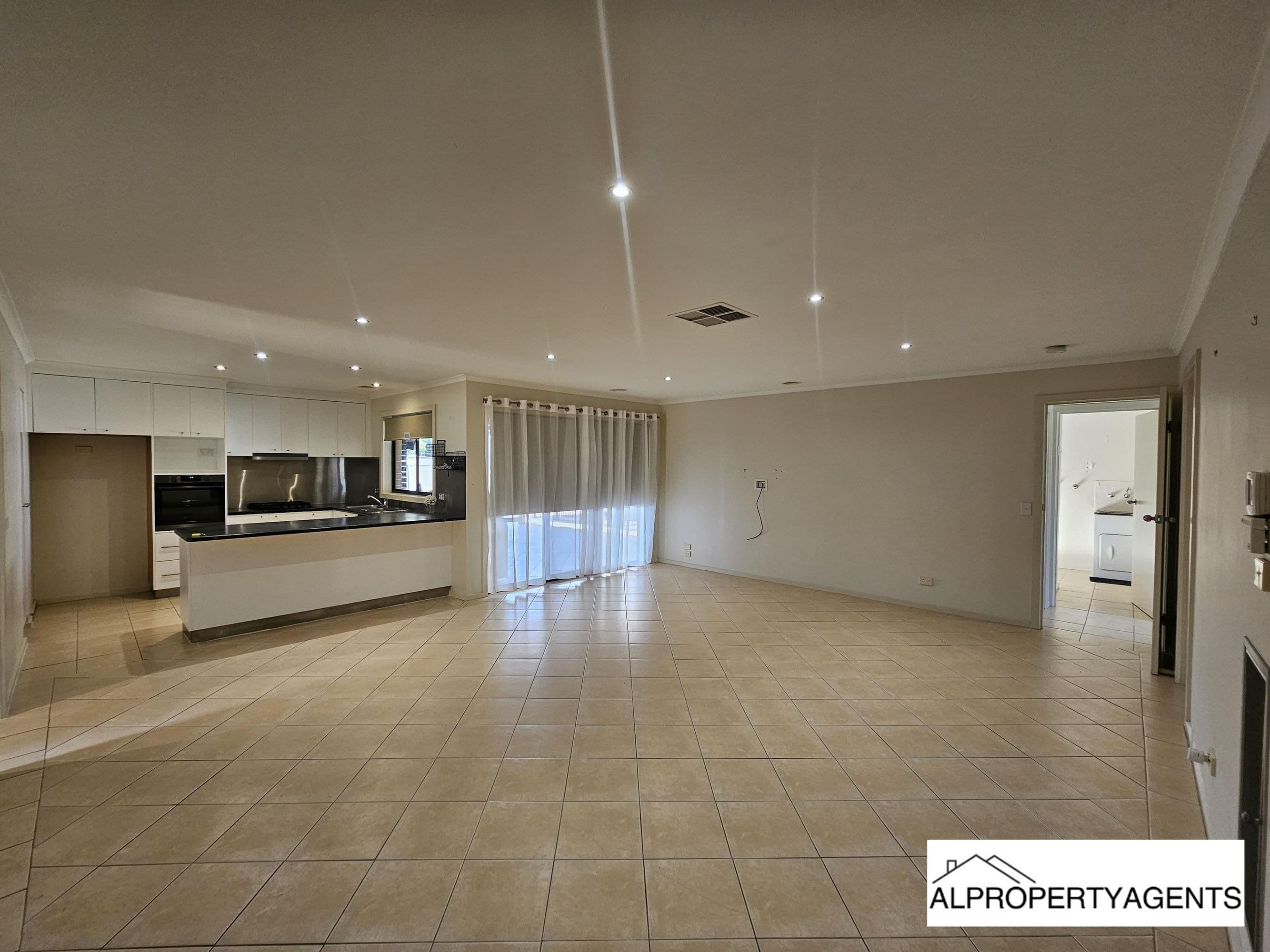 3 Mayfield Court, Horsham, VIC 3400, Horsham - Thumbnail 4