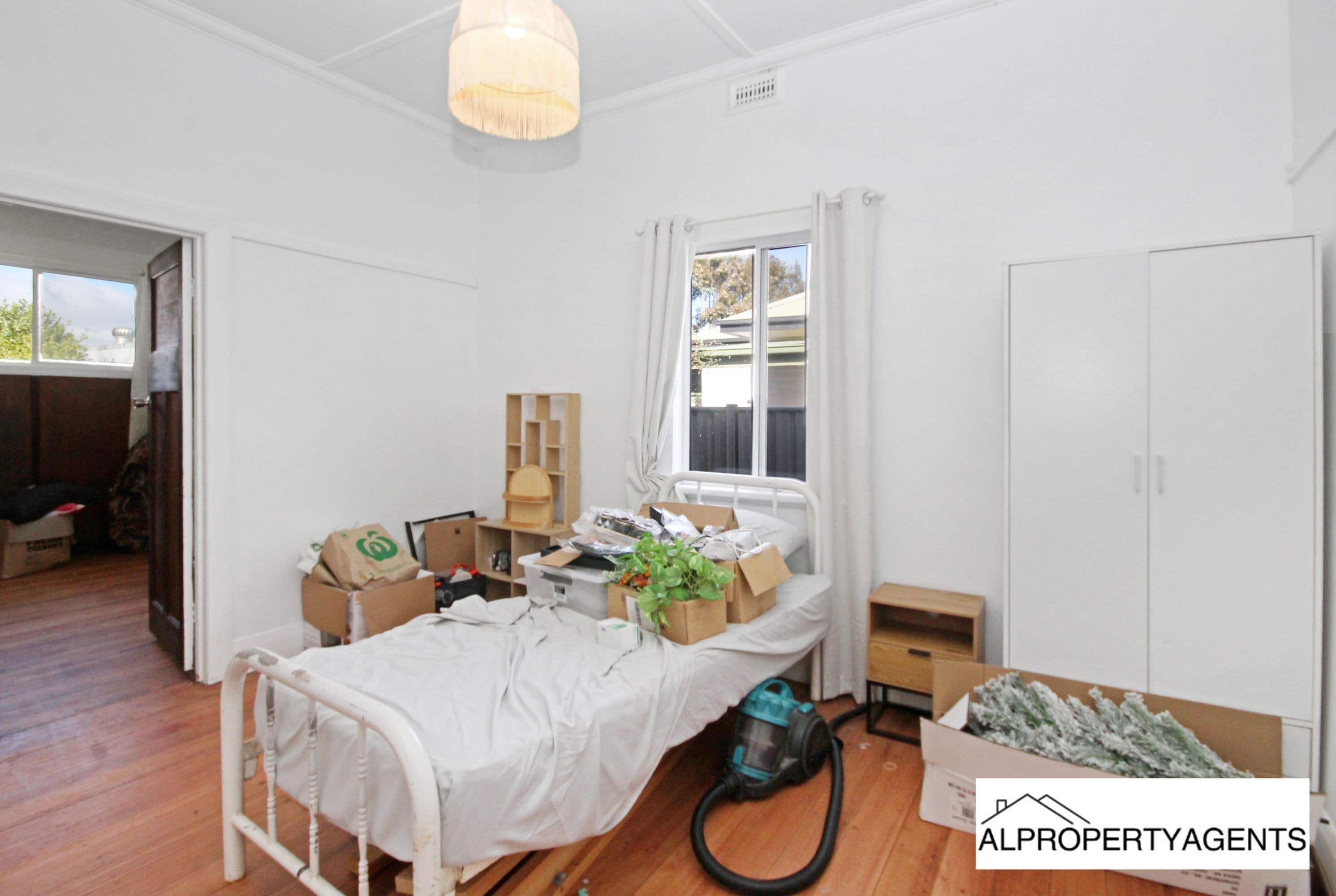 36 Railway Avenue, Horsham VIC 3400, Horsham - Thumbnail 5