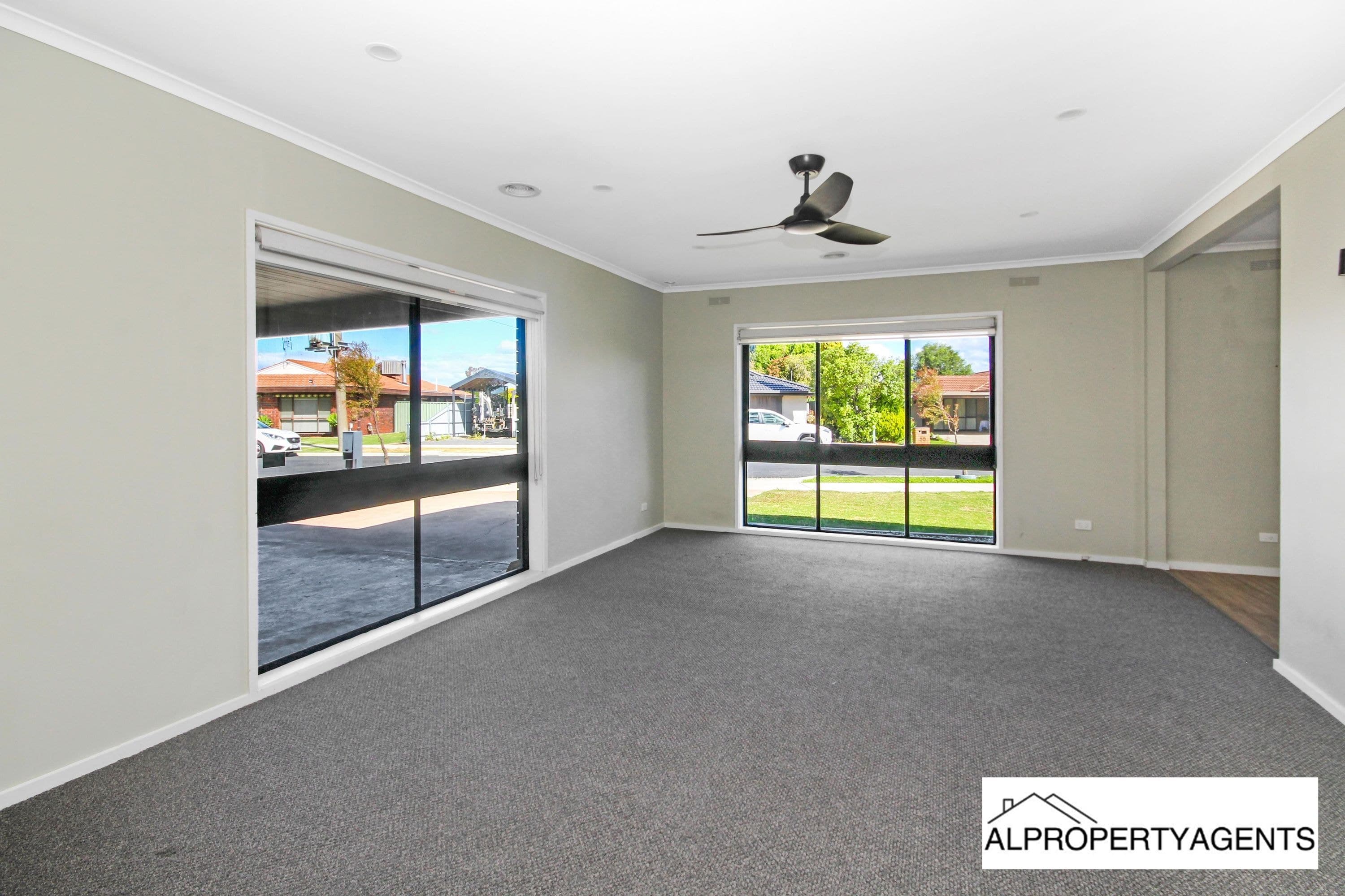 48 Federation Avenue, Horsham VIC 3400, Horsham - Thumbnail 2