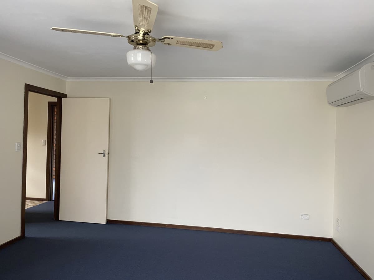 2 / 27 Spring Court, MORWELL VIC 3840, Morwell - Thumbnail 3