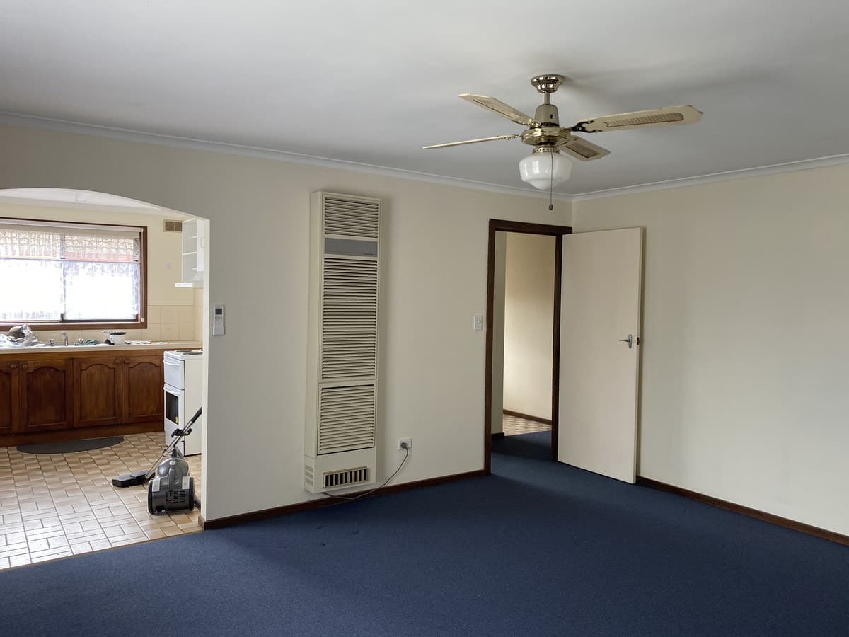 2 / 27 Spring Court, MORWELL VIC 3840, Morwell - Thumbnail 4