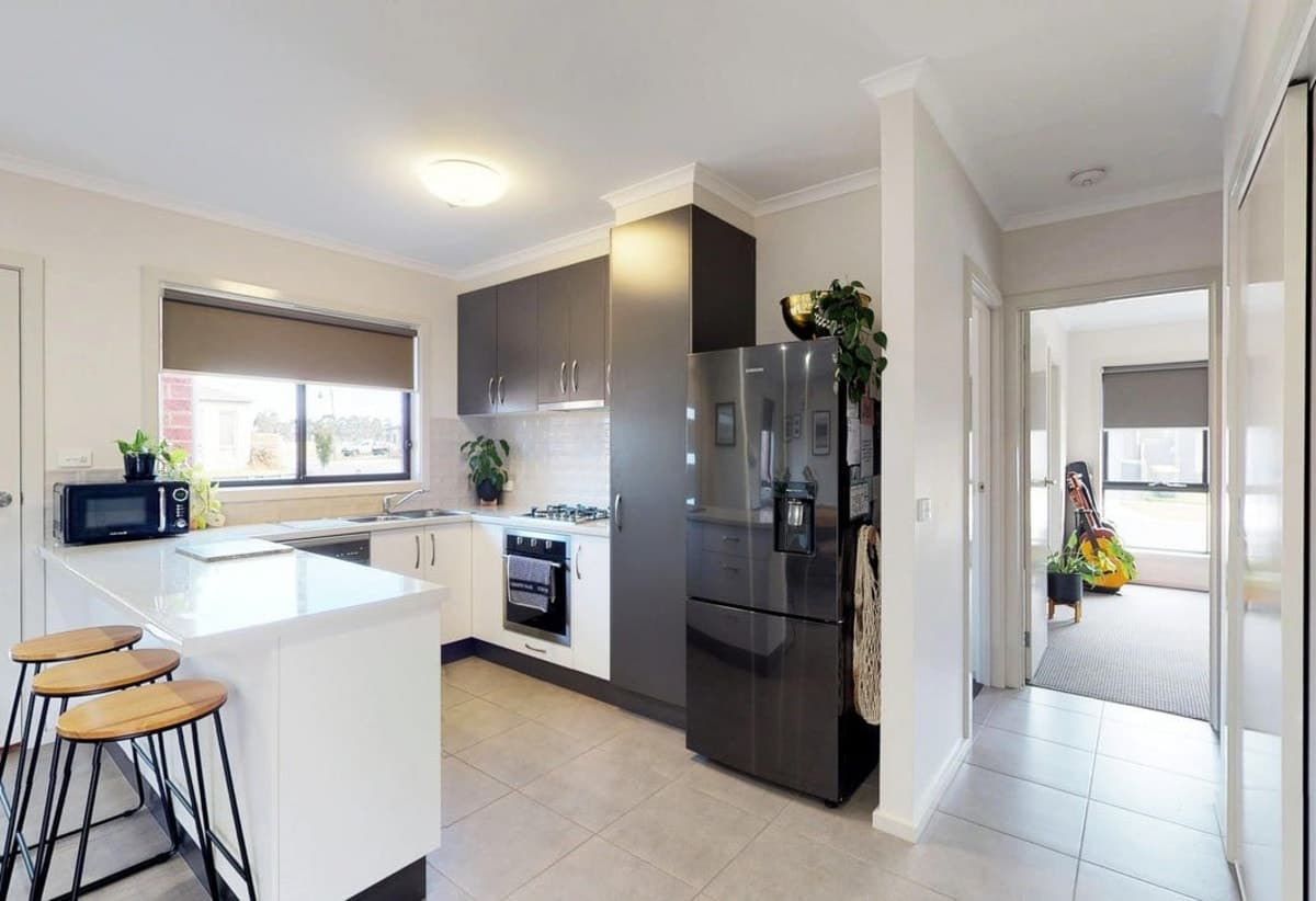 21 Roscommon Drive, Traralgon VIC 3844, Traralgon - Thumbnail 3
