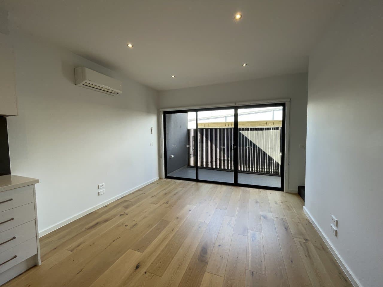 3/15 Bent Street, Brunswick West VIC 3055, Brunswick West - Thumbnail 3